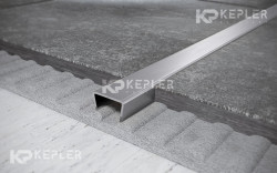 П-ОБРАЗНЫЙ ПРОФИЛЬ ИЗ НЕРЖАВЕЮЩЕЙ СТАЛИ 10x30 ММ FUB 10x30 Сатинированный 2,7 м
